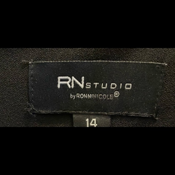 Black and Tan dress - Picture 2 of 3